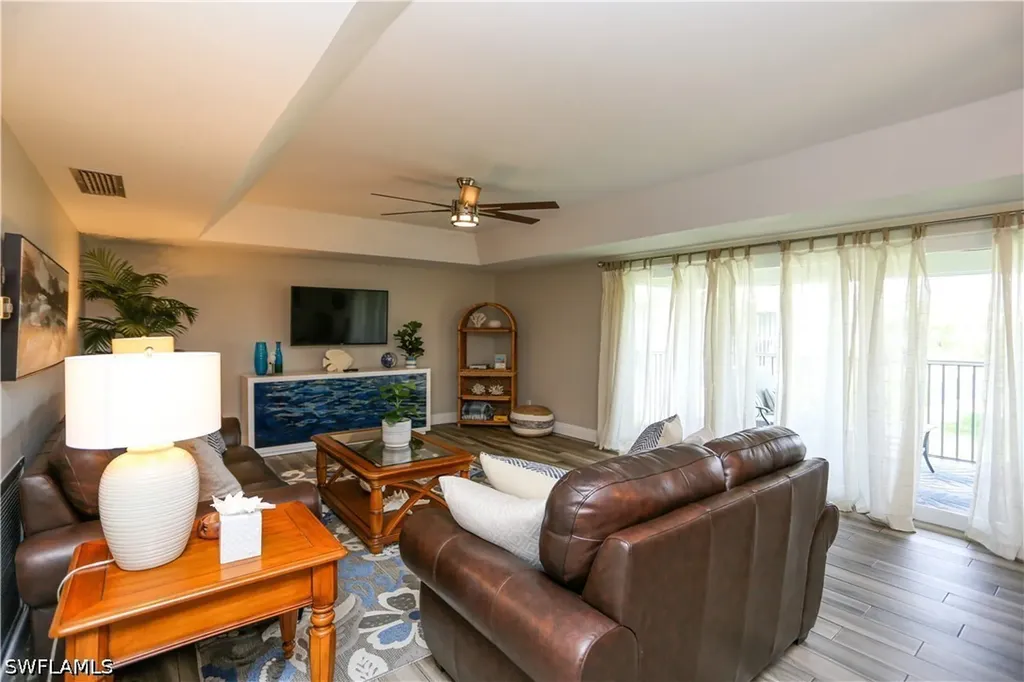 195 Peppermint Lane Naples FL 34112