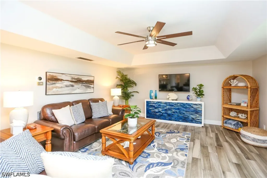 195 Peppermint Lane Naples FL 34112