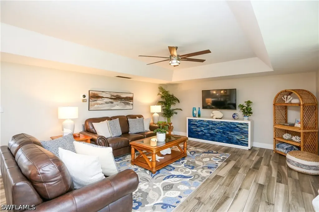 195 Peppermint Lane Naples FL 34112