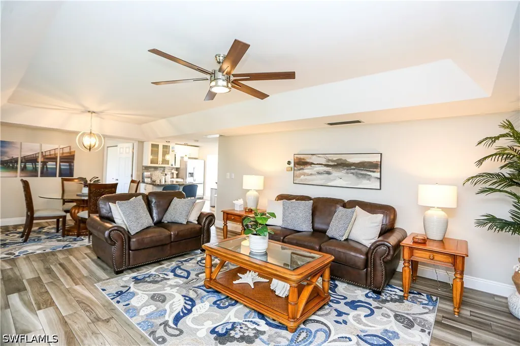 195 Peppermint Lane Naples FL 34112