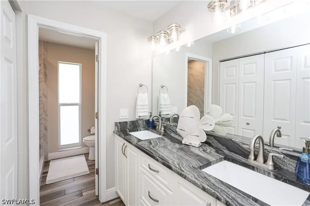 195 Peppermint Lane Naples FL 34112