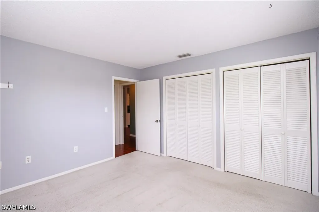 729 Palm View Drive Naples FL 34110
