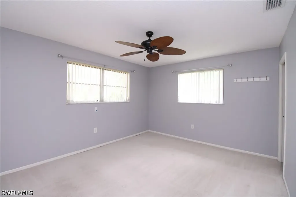 729 Palm View Drive Naples FL 34110