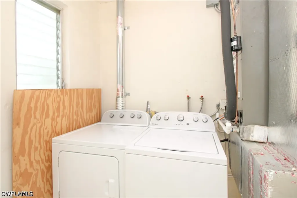 729 Palm View Drive Naples FL 34110