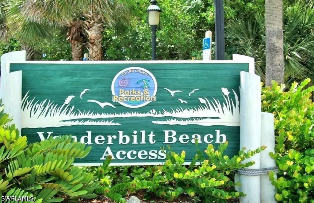 729 Palm View Drive Naples FL 34110