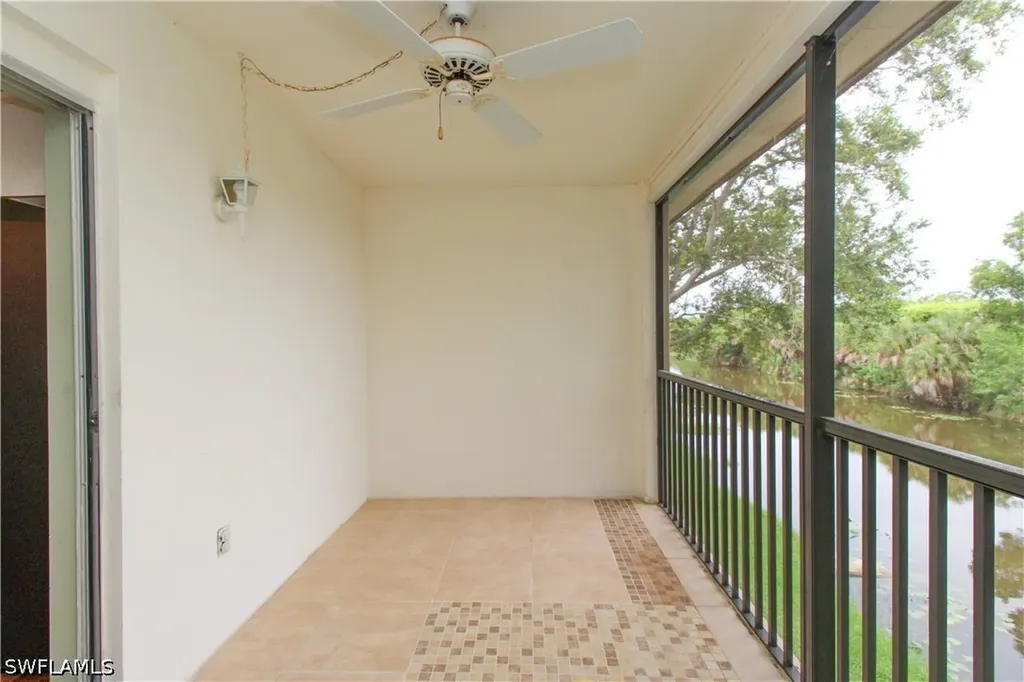 729 Palm View Drive Naples FL 34110