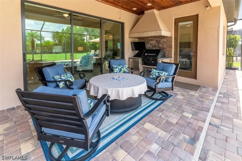 9372 Vercelli Court Naples FL 34113