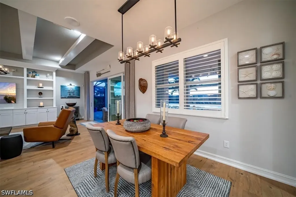 14372 Neptune Avenue Naples FL 34114