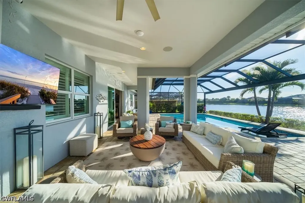 14372 Neptune Avenue Naples FL 34114
