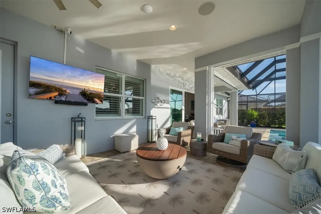 14372 Neptune Avenue Naples FL 34114