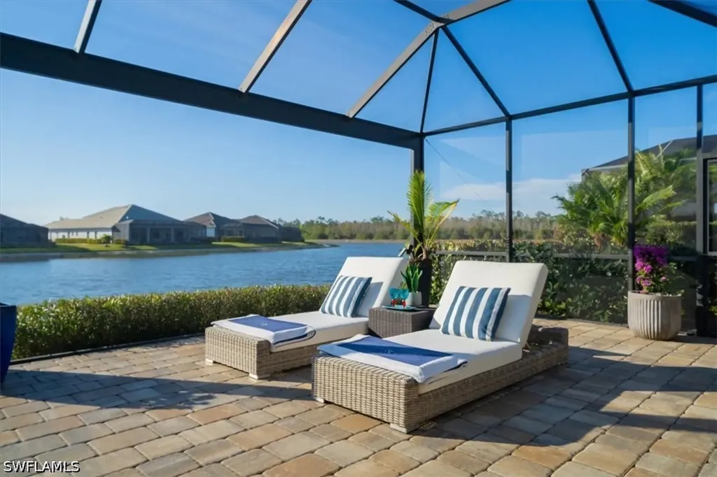14372 Neptune Avenue Naples FL 34114