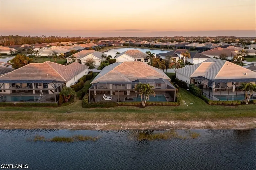 14372 Neptune Avenue Naples FL 34114
