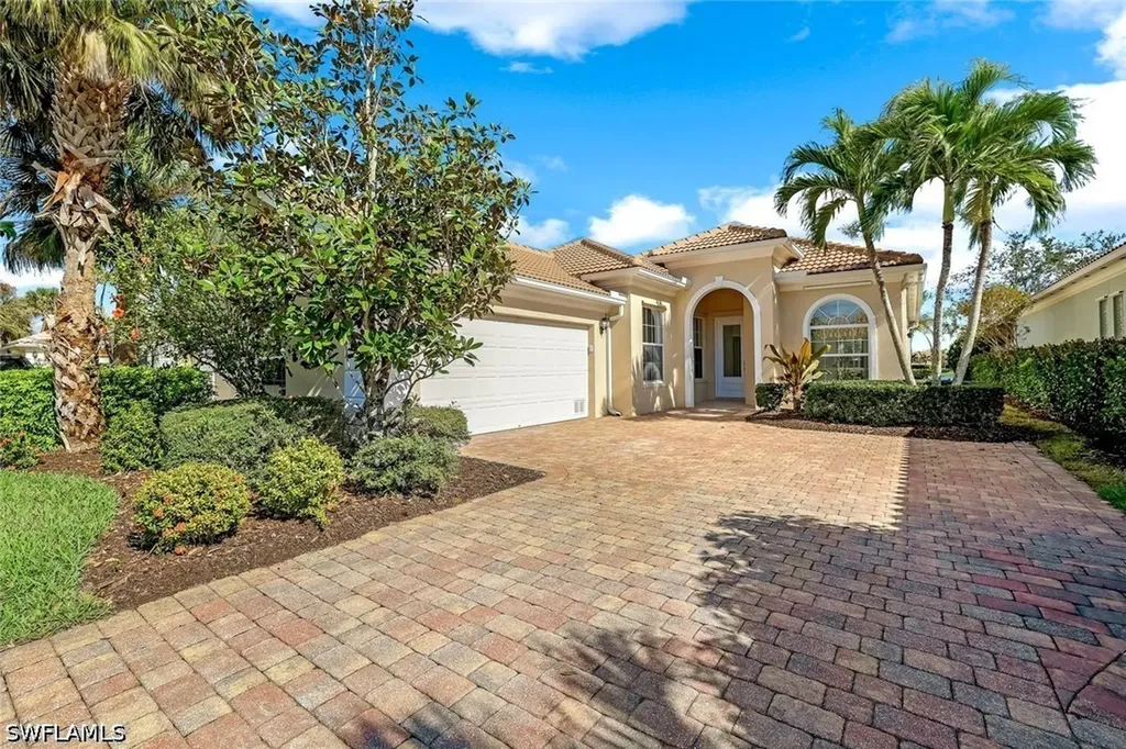 7842 Orvieto Court Naples FL 34114