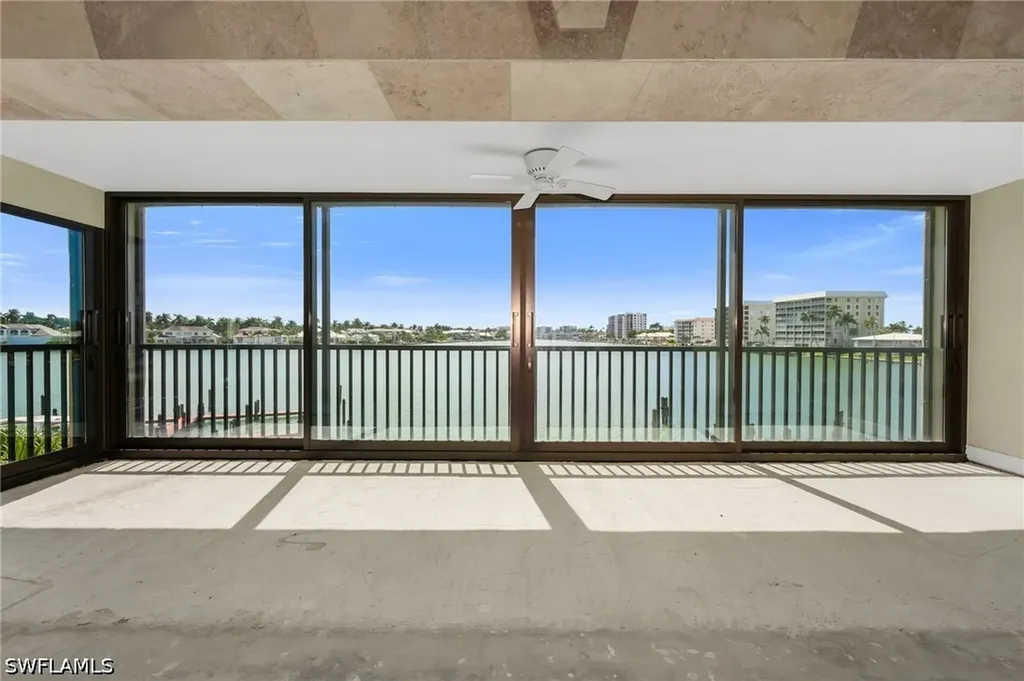 222 Harbour Drive Naples FL 34103