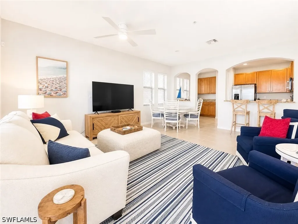 1367 Artesia Drive E Naples FL 34113