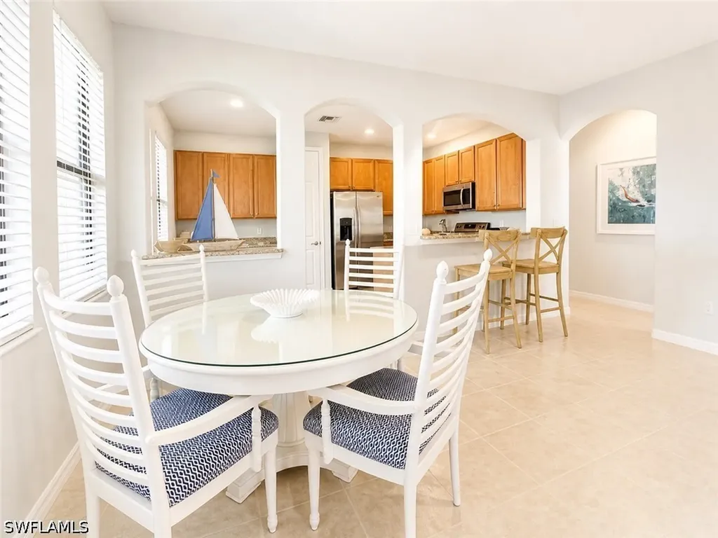 1367 Artesia Drive E Naples FL 34113