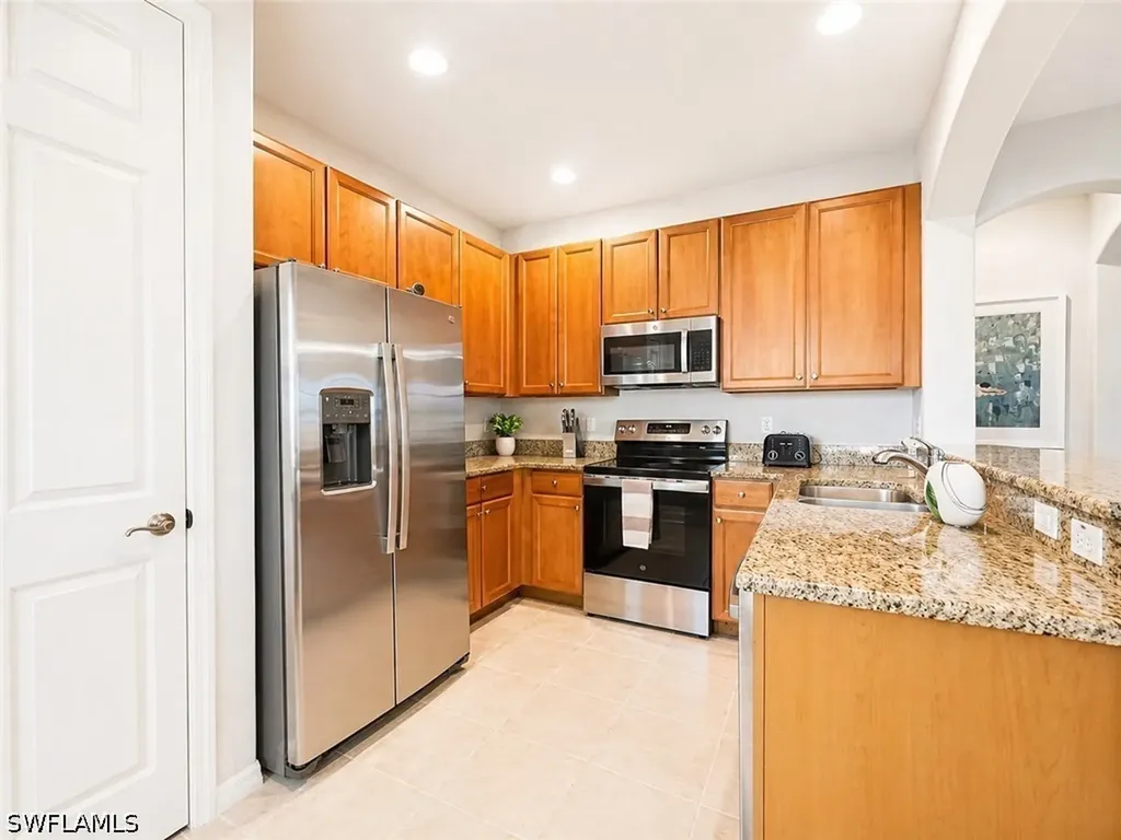 1367 Artesia Drive E Naples FL 34113