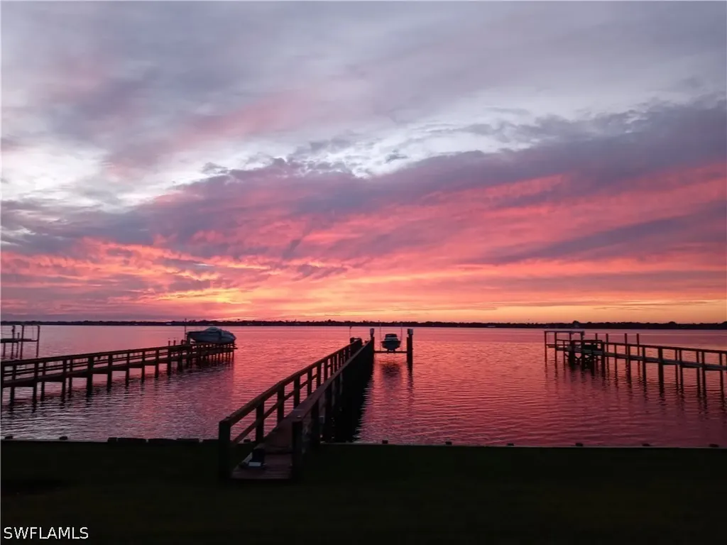 6140 River Shore Court North Fort Myers FL 33917