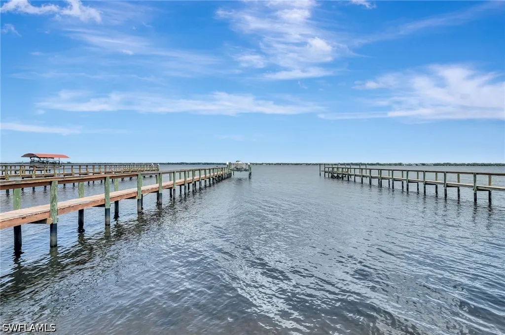 6140 River Shore Court North Fort Myers FL 33917