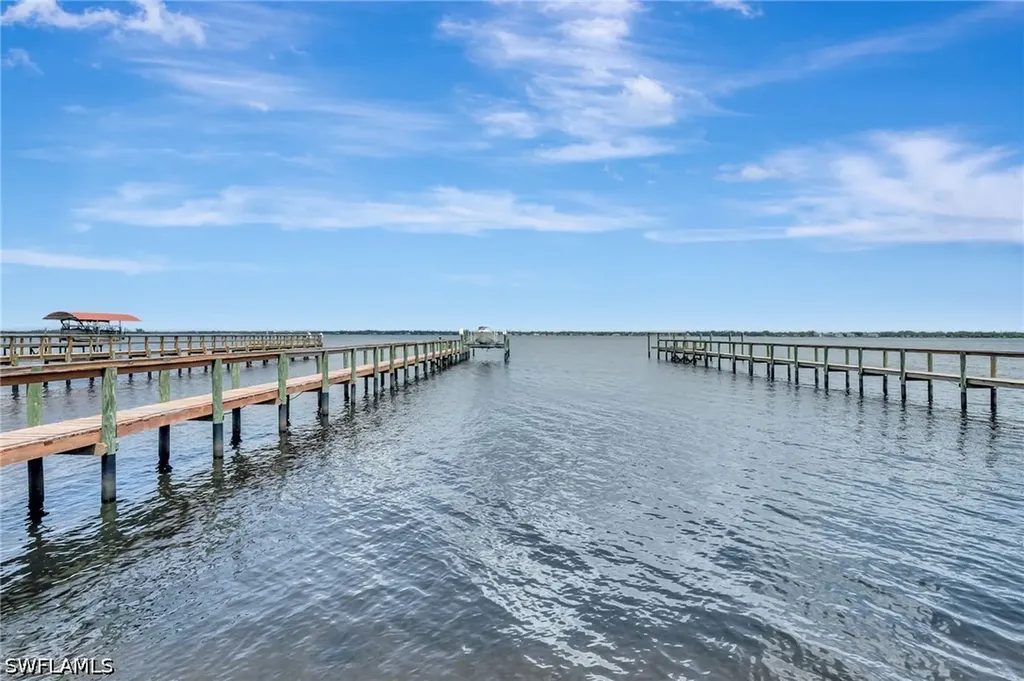 6140 River Shore Court North Fort Myers FL 33917