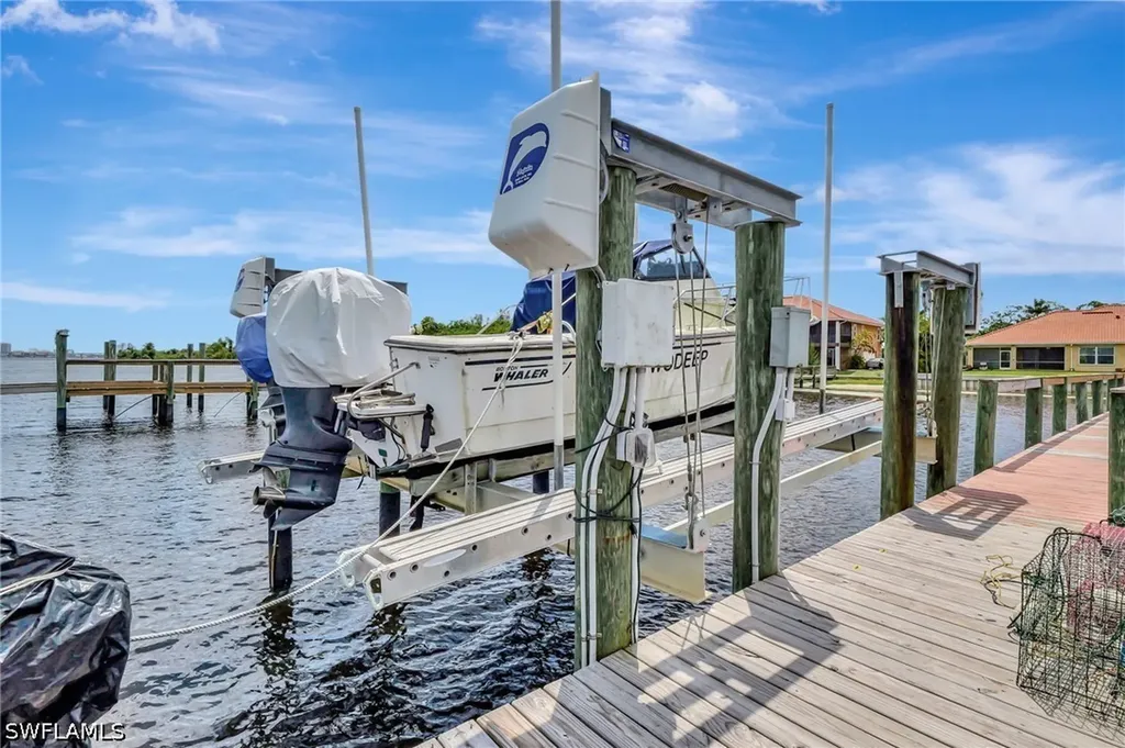 6140 River Shore Court North Fort Myers FL 33917