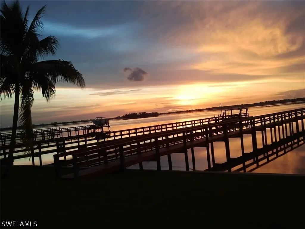 6140 River Shore Court North Fort Myers FL 33917