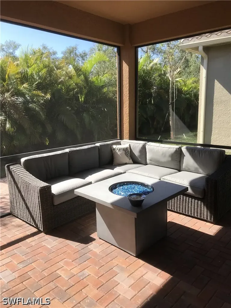 13379 Silktail Drive Naples FL 34109