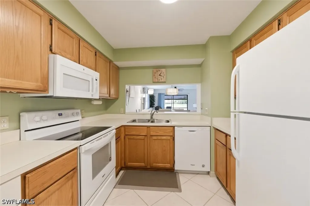 7220 Coventry Court Naples FL 34104