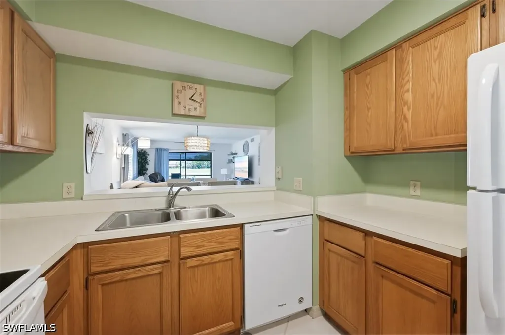 7220 Coventry Court Naples FL 34104