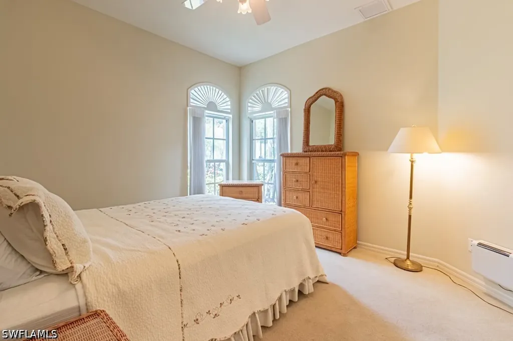 1992 Crestview Way Naples FL 34119