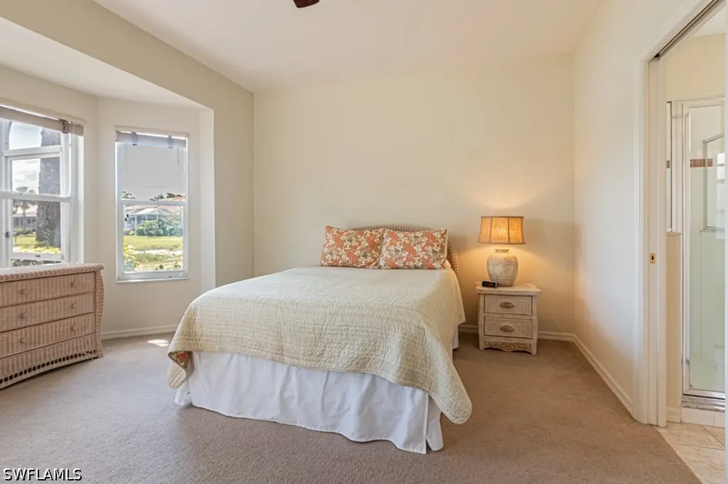 1992 Crestview Way Naples FL 34119
