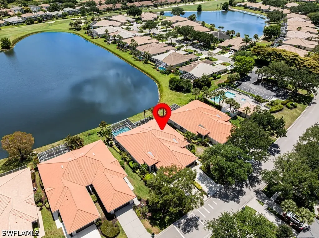 1992 Crestview Way Naples FL 34119