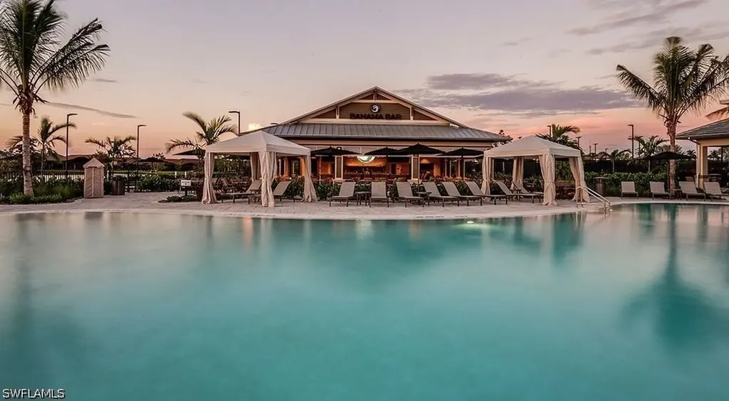 15765 Cortina Street Naples FL 34114