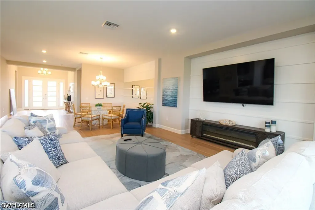 15765 Cortina Street Naples FL 34114