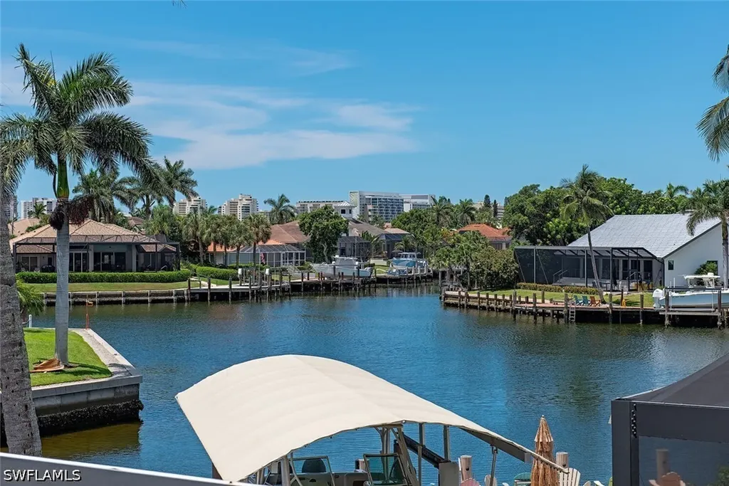 1281 Aruba Court Marco Island FL 34145