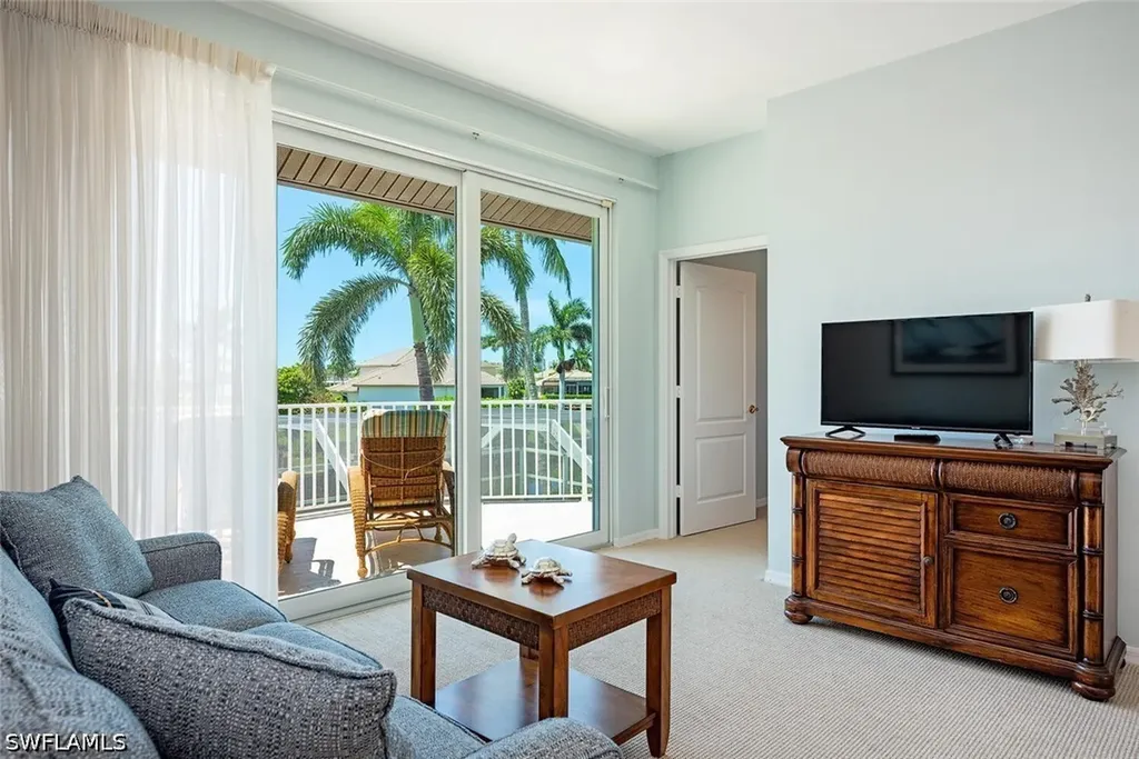 1281 Aruba Court Marco Island FL 34145