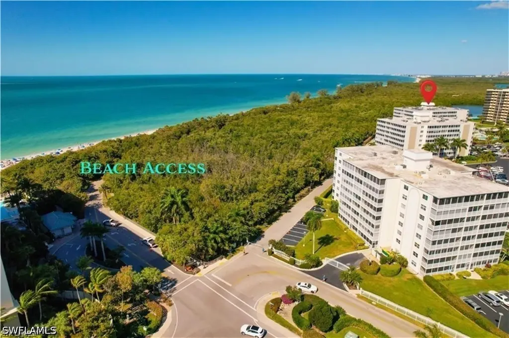 5 Bluebill Avenue Naples FL 34108