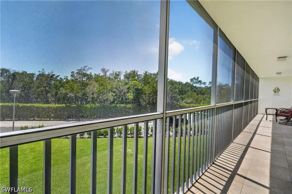 5 Bluebill Avenue Naples FL 34108