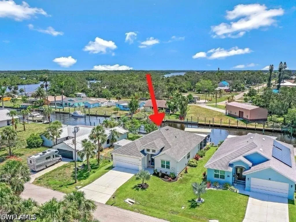 2214 Isle Of Pines Avenue Fort Myers FL 33905