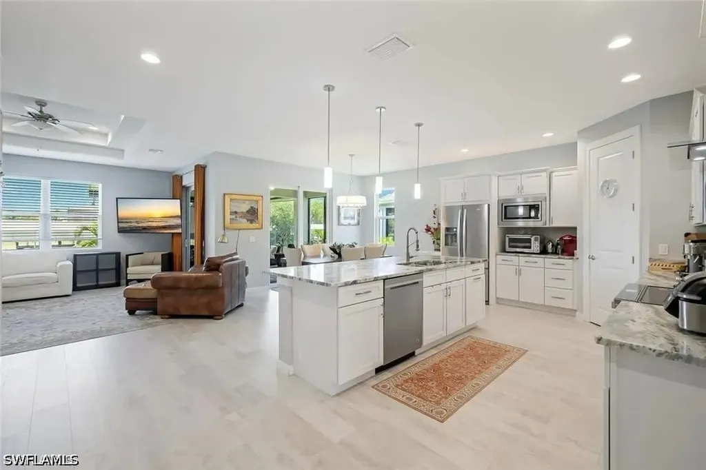 2214 Isle Of Pines Avenue Fort Myers FL 33905