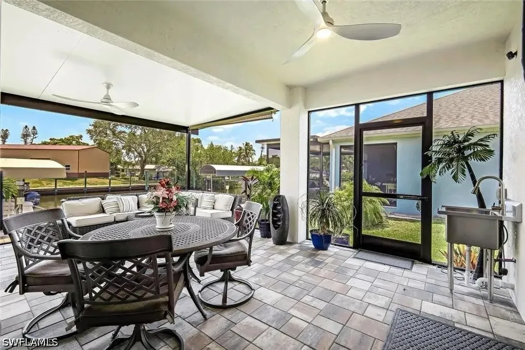 2214 Isle Of Pines Avenue Fort Myers FL 33905