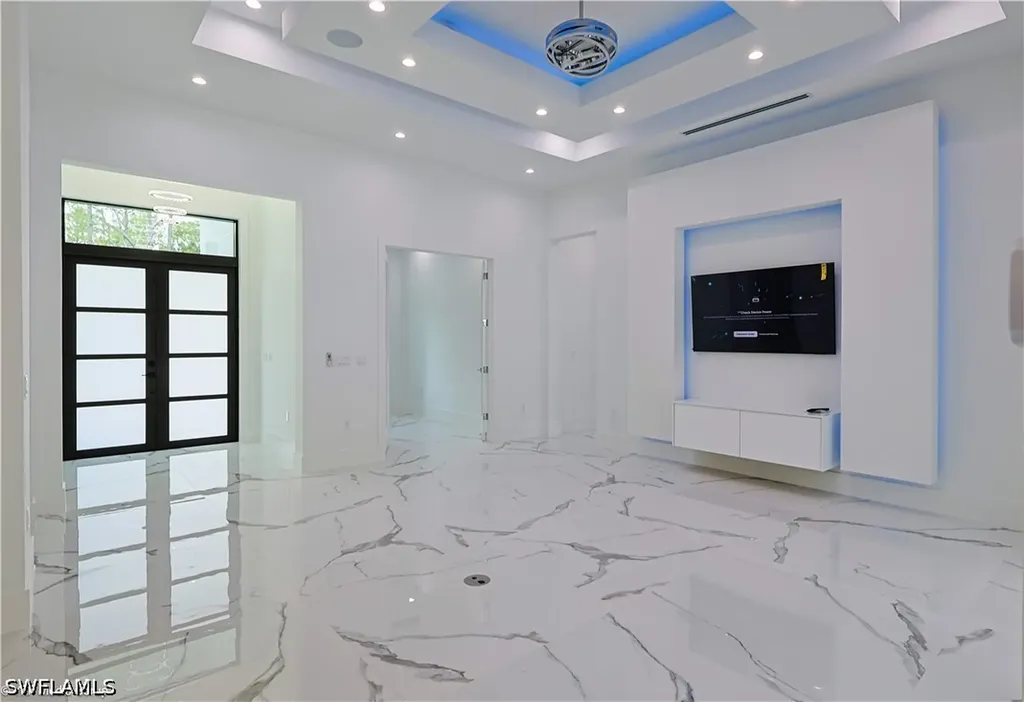 3430 1st Avenue NW Naples FL 34120