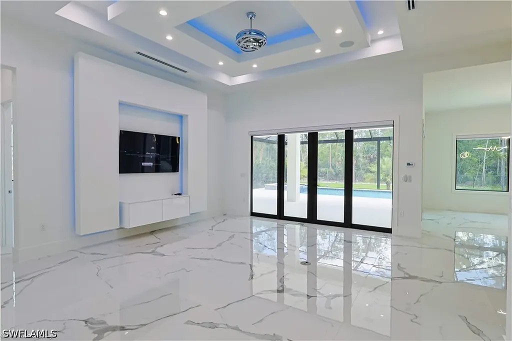 3430 1st Avenue NW Naples FL 34120
