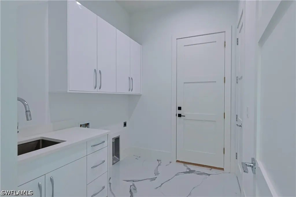 3430 1st Avenue NW Naples FL 34120