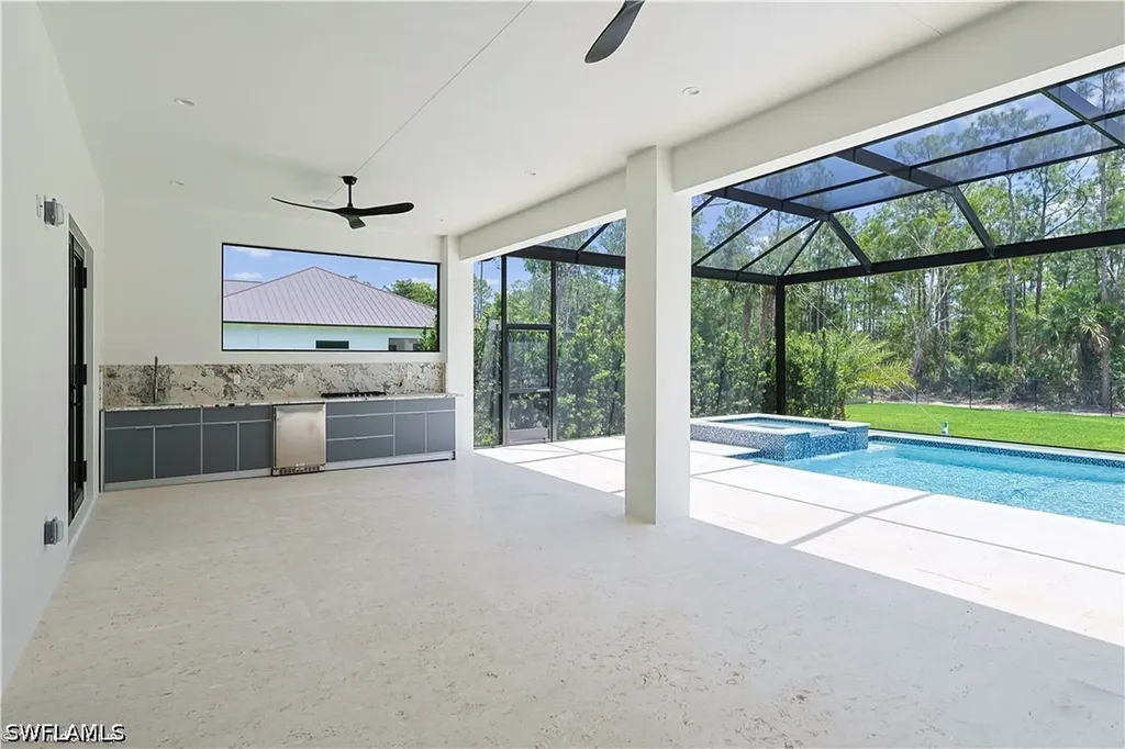3430 1st Avenue NW Naples FL 34120