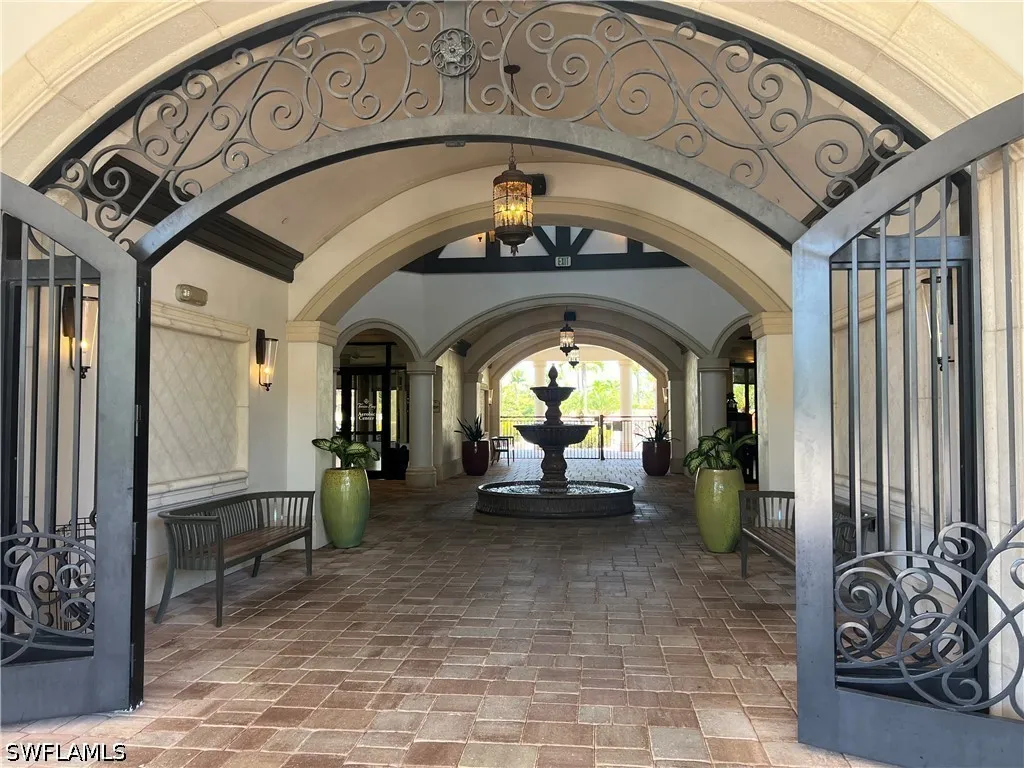 9727 Acqua Court Naples FL 34113