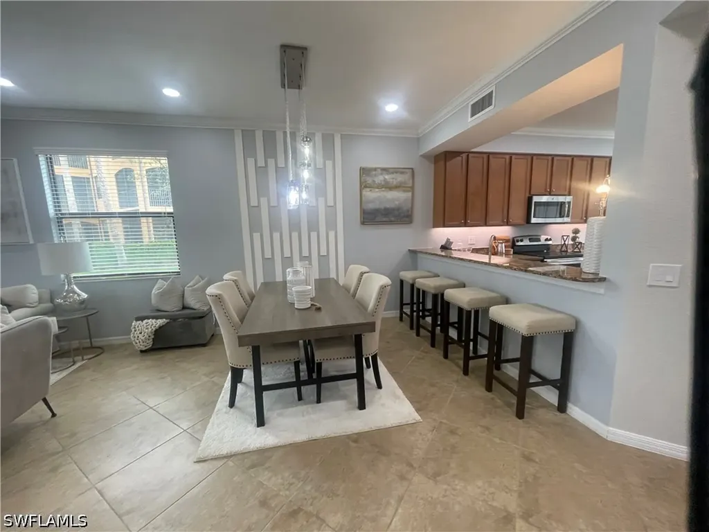 9727 Acqua Court Naples FL 34113