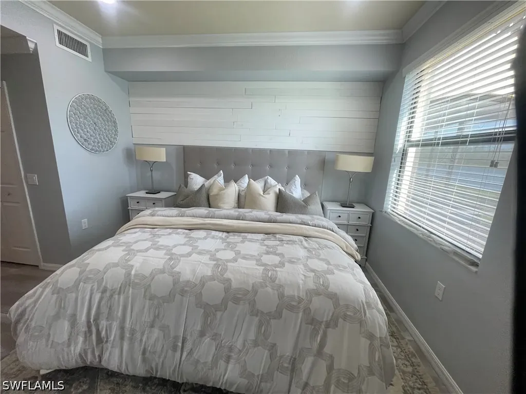 9727 Acqua Court Naples FL 34113