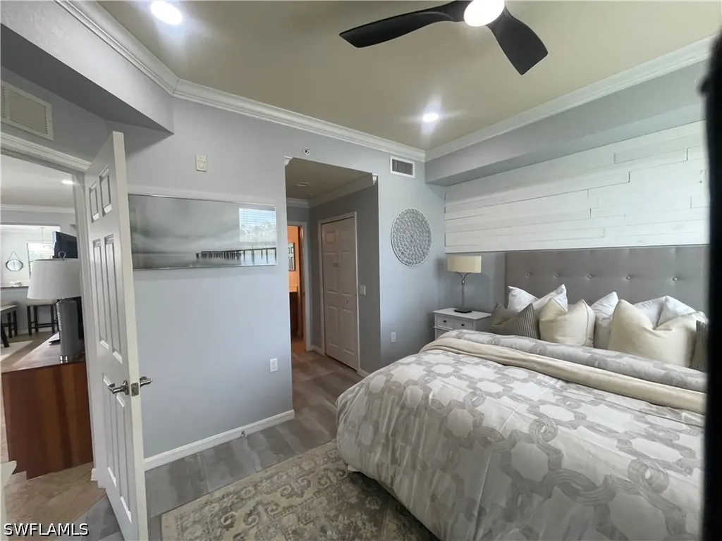 9727 Acqua Court Naples FL 34113