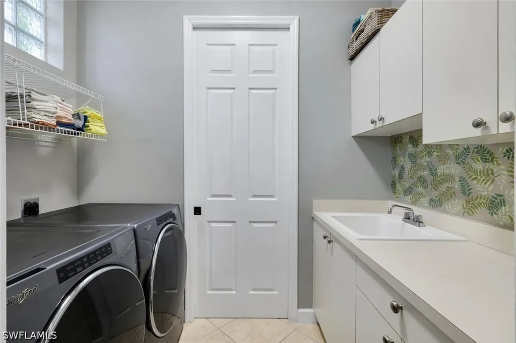 3232 Sundance Circle Naples FL 34109